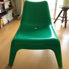 （日曜日の引渡し）IKEA  モダン　パーソナルチェア　一人用の画像