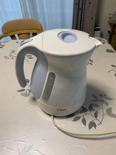 早い者勝ち　中古電気ケトル　ポット　T-FAL　ティファール　２０００円