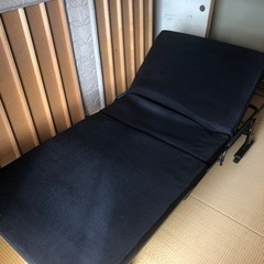 ■ カインズ  折りたたみベッド　一人用　中古 美品 ■