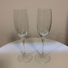 【差し上げます！！】ペア　シャンパングラス【リュミナルク】