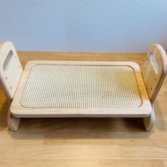 デオトイレ猫用トイレと餌入れと水入れと餌台の画像