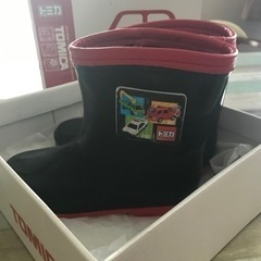 トミカ  長靴　18cm