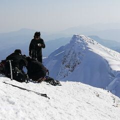 バリエーション、通常登山、ハイキング、の3部門対応の山岳会を立ち...