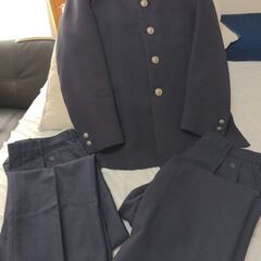千葉工業高校の制服あげます