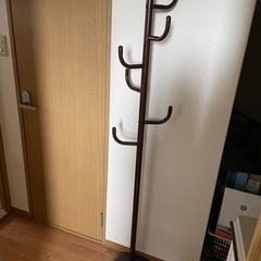 ※取引決まりました※無料でお譲りします。ポールハンガー