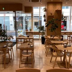 《友だちつくり銀座カフェ会》1/28(土) 13:30☆銀座の街並みにすっと溶け込む透明度と開放感に満ちた空間で - 中央区