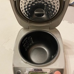 炊飯器　3合の画像