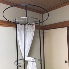 洋服かけ
