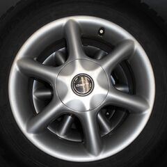 【室内保管】ダンロップ スタッドレス 205/70R15 + 社外アルミホイール付きの画像