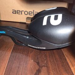 AEROELASTIC エアロエラスティック　サドルの画像