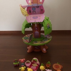 値下げ！！プレゼントにぜひ♬こえだちゃんと木のおうちの画像