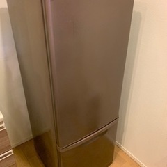 パナソニック冷蔵庫　シックな色です！