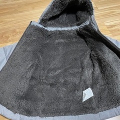 新品 クロックス アウター 110cm 子供服 ジャケットの画像