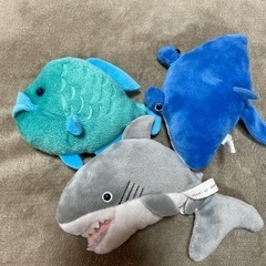 ぬいぐるみ　魚