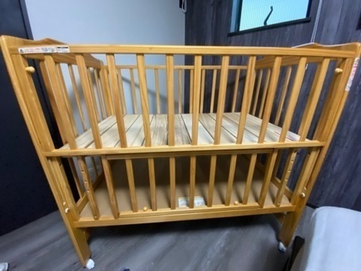 カトージ　ベビーベッド　ハイタイプ