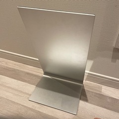 鏡　ミラーの画像