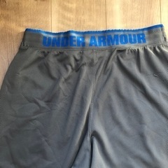 UNDER ARMOUR パンツの画像