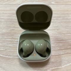 galaxy buds2 オリーブの画像