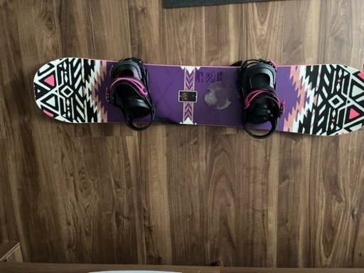 サロモン スノーボード板