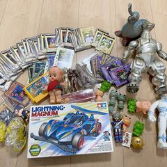 古いおもちゃ等まとめ ミニ四駆 遊戯王 メカゴジラ キューピー サイヤ人 他の画像