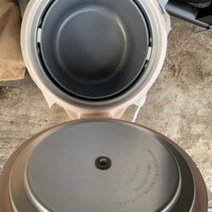 保温ジャー▲炊飯ジャー！炊飯器！黒にんにく製造用にどうぞ！の画像