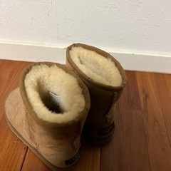 UGG ブーツ　アグブーツ　19センチ　の画像