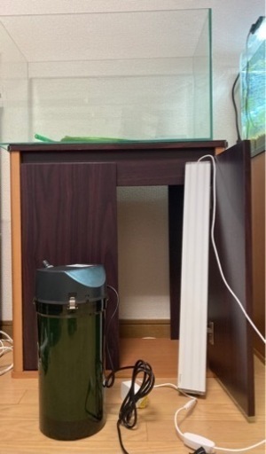【お話中です】水槽セット60cm  エーハイムガラス水槽、外部フィルター