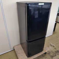三菱 MR-P15Z-B1 2ドア冷蔵庫 黒色『中古、小傷あり』2015年