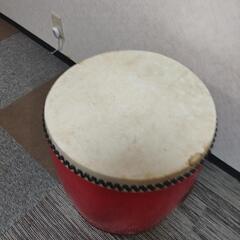 【値下げしました！】エイサー太鼓　大小各一個の画像