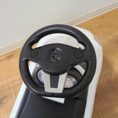 乗り物玩具　メルセデス・ベンツの画像