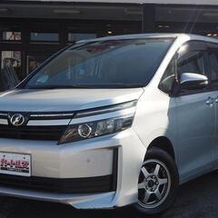 【自社ローン】ヴォクシー 2.0X 8人 4WD　オンライン商談審査契約OKの画像