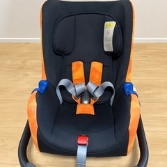 お値下げしました⭐︎ TOYOTA純正　ベビーシート　新生児〜13kg未満まで。の画像