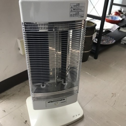 取引場所　南観音　K 2212-009 CORONA 遠赤外線ストーブ　2014年製　CH-124R 日付記入あり　動作確認済み