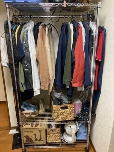 取引き中　アイリスオオヤマ　スチールラック
