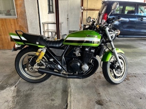 Kawasaki zrx400 車検あり
