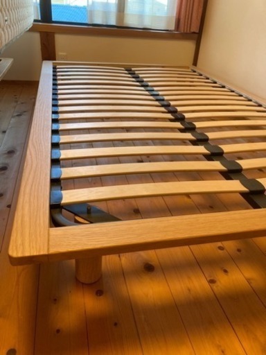 無印良品　ベッドフレーム　セミダブル　木製脚　2018年購入