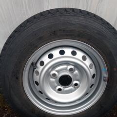 軽自動車スタッドレスタイヤの画像