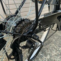 新品★未使用　ママチャリ　オートライト付き　26インチ　シマノ6段ギア　ブラック③の画像