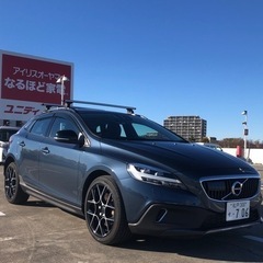 最終型V40クロスカントリーD4モメンタム！人気のディーゼル-ワ...