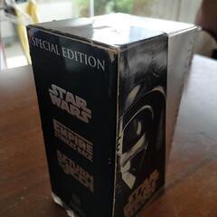 スターウォーズ  特別編のBOXセットといろいろ　おまけにSONYのVHFの未使用のテープ2本ですの画像