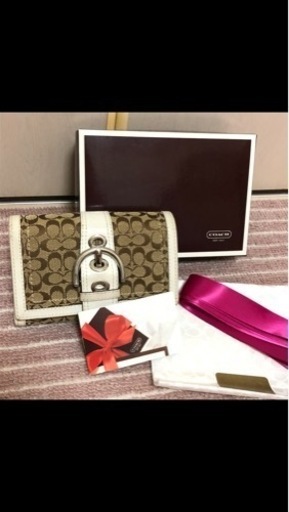 COACH シグネチャー　折り財布