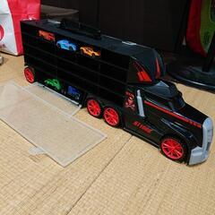 【取引者決定しました】ミニカー収納☆トラック型ケース