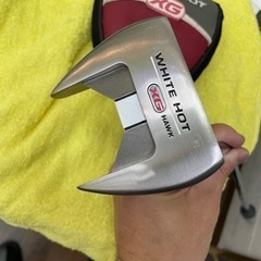 オデッセイ　ホワイトホットXGパター　美品