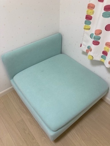IKEAで買ったソファ　ソーデルハムン