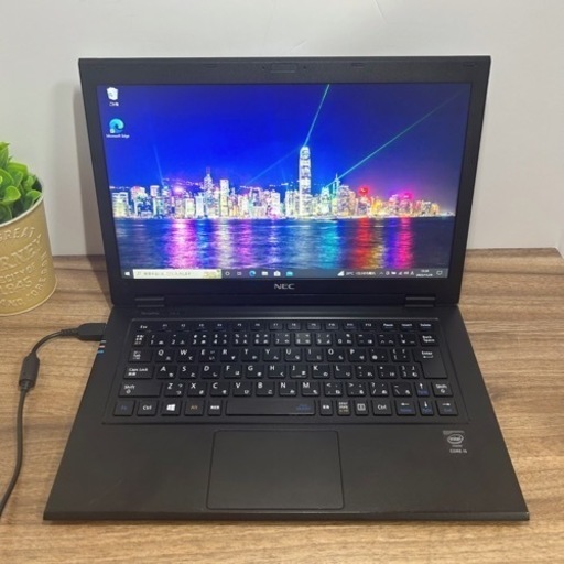 989初心者様大歓迎☆びっくりする軽さのハイスペPC