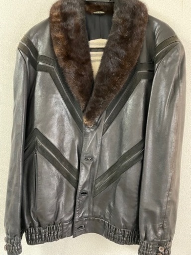 ファー付き革ジャン