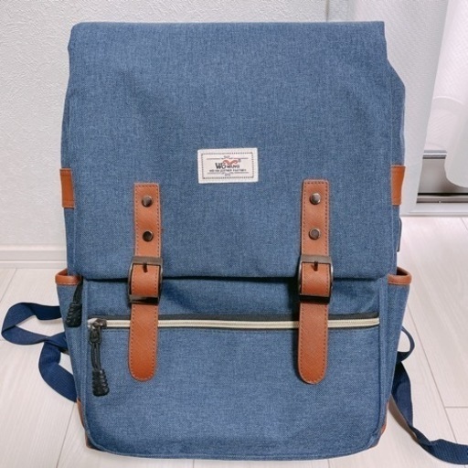 【受渡者決定】大容量リュック  充電用USBケーブル付き  通勤通学、マザーズバッグにも