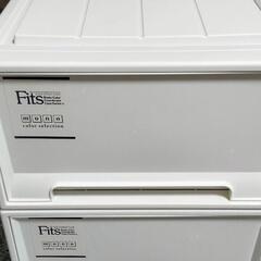 衣装ケース（ほぼ新品）の画像