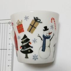 クリスマス柄の小さめコップ