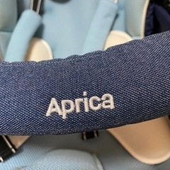 アップリカ ベビーカーの画像